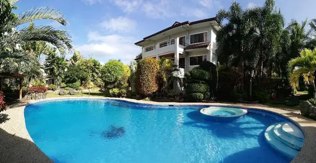Golden Palm Resort