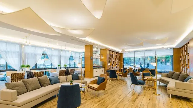 Atour Light Hotel Railway Station Xiamen