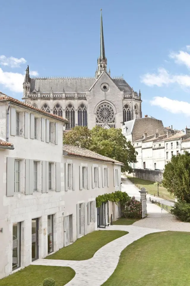 Hotel Angoulême Le Saint Gelais