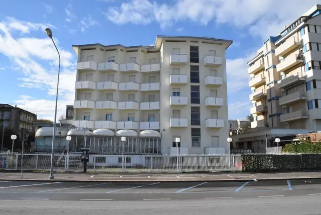 Hotel Columbia