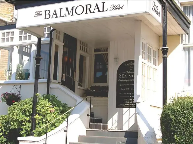Balmoral Hotel