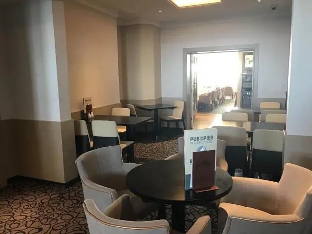 Pier Hotel