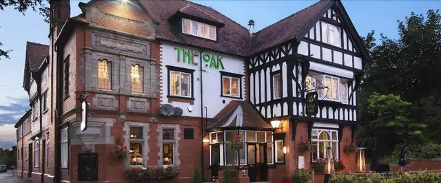 The Royal Oak Hotel And Restaurant