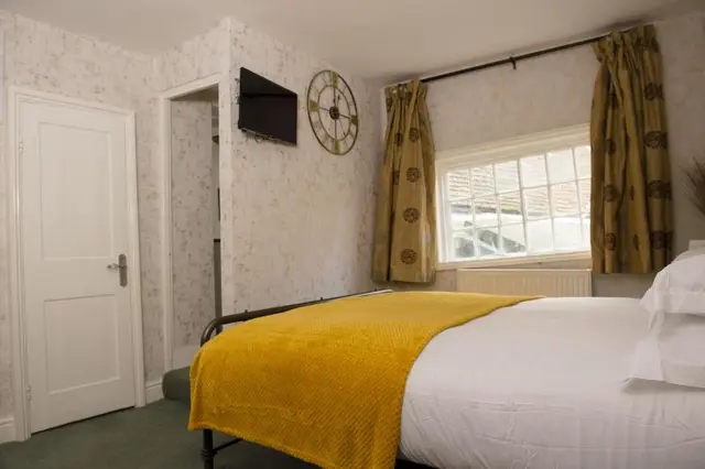 Sun Hotel And The Little Inn