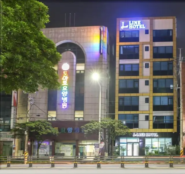 Line Hotel