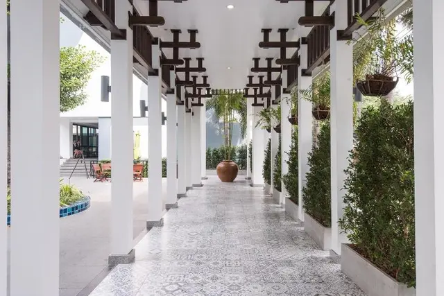 Bay Beach Resort