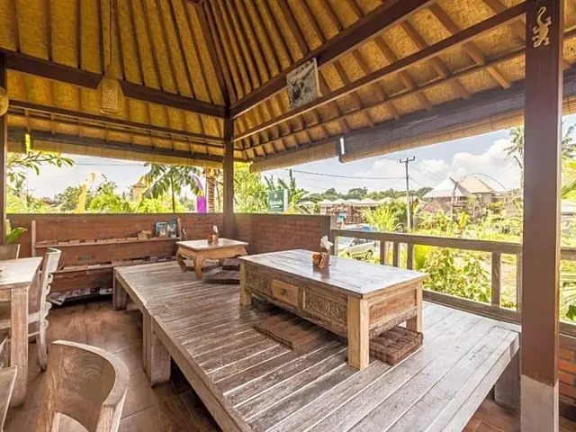 Kiskenda Cottages
