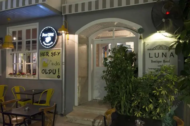 Luna Boutique Hotel