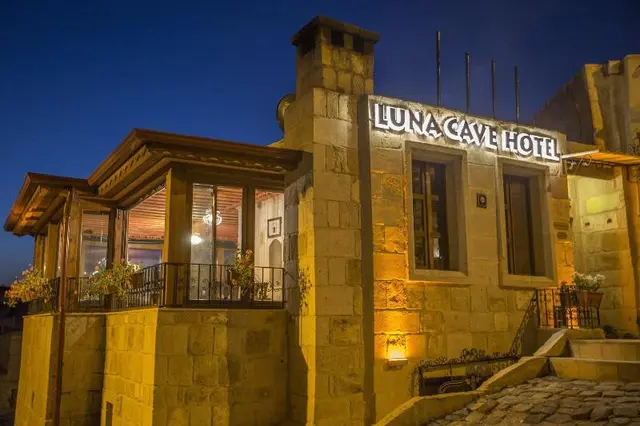 Luna Cave Hotel
