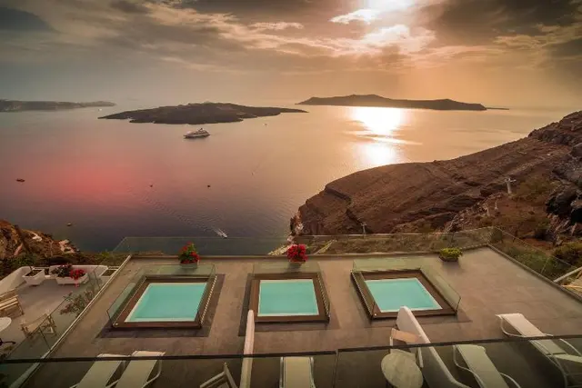 Kratiras View Luxury Suites