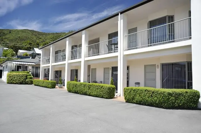 Jasmine Court Motel