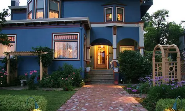 Napa Inn
