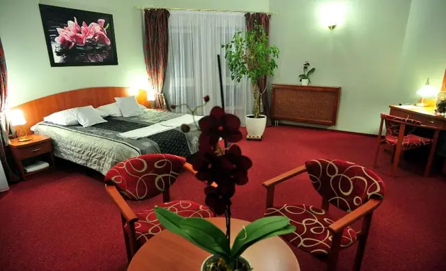 Zlote Deby Hotel