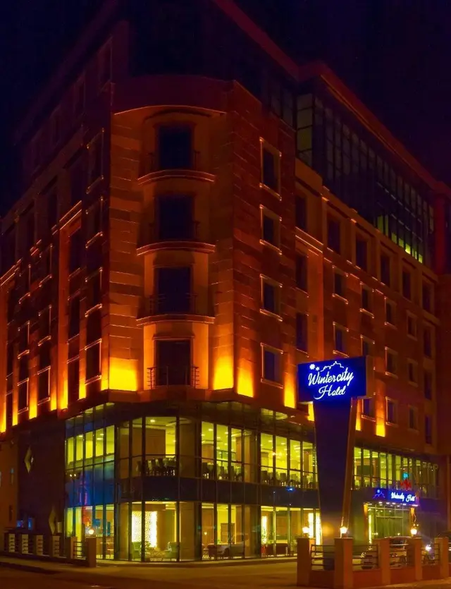 Winter City Hotel