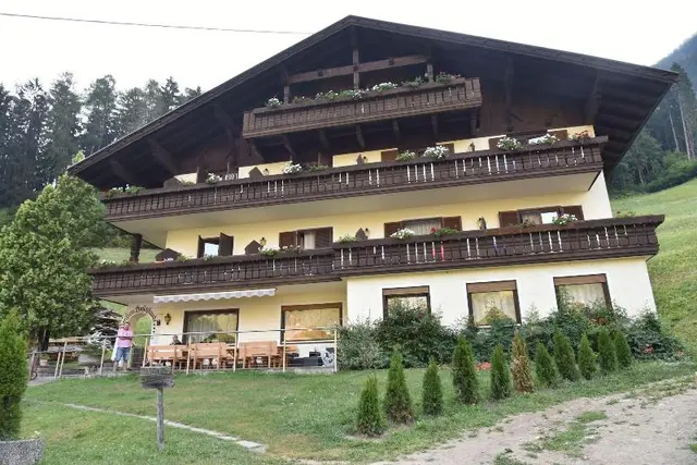 Gasthof Haselstaude