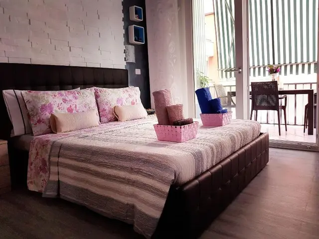 Giovanni Best House