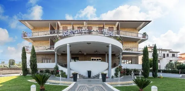 Aquila Hotel