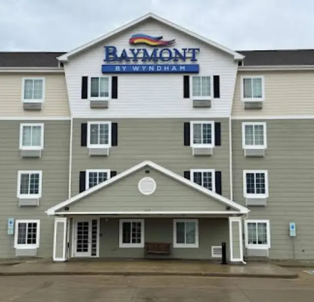 Baymont By Wyndham Dickinson