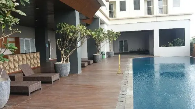Tamansari Mahogany