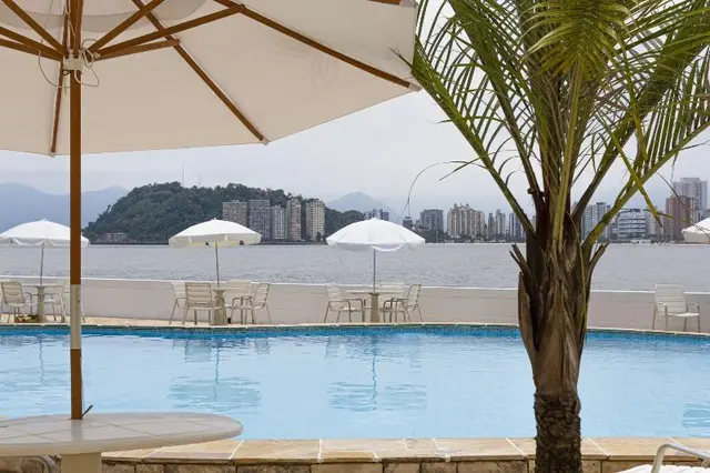 Ilha Porchat Hotel