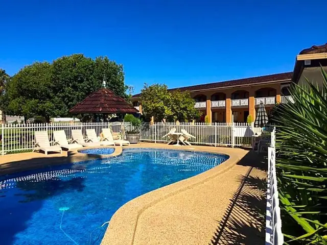 Lakeview Motel