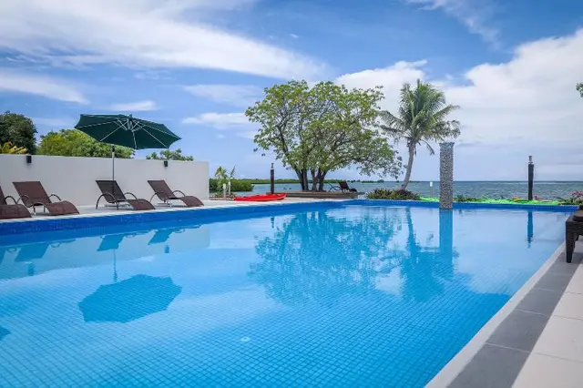 Landers Bay Resort & Spa Fiji