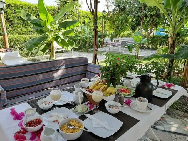 Nile Compound Hotel