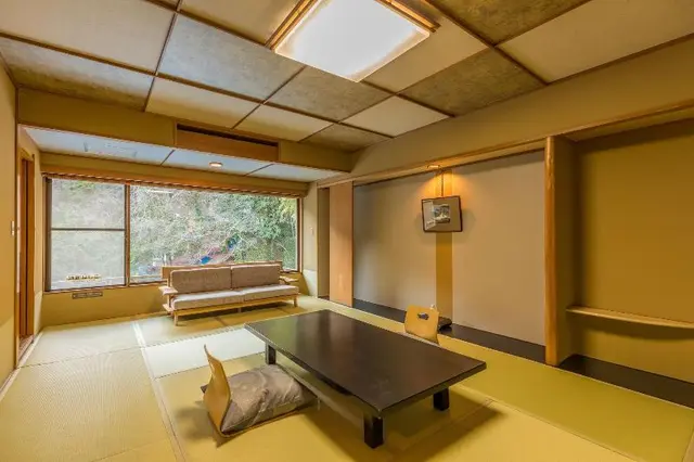 Yoritomonoyu Honjin