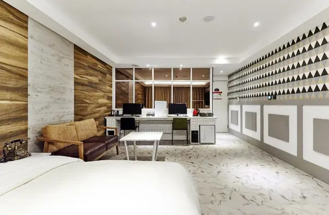Hotel The Class