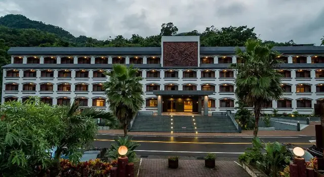 Dong Tair Spa Hotel