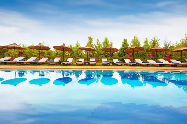 Arwen Hotel