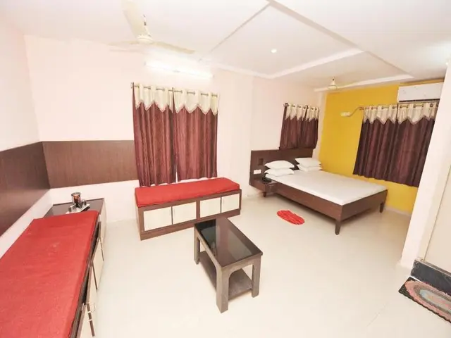 Shree Laxmi Guest House