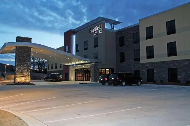 Fairfield Inn & Suites by Marriott St. Louis South