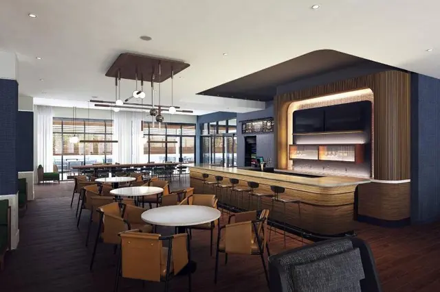 Courtyard By Marriott Hamilton