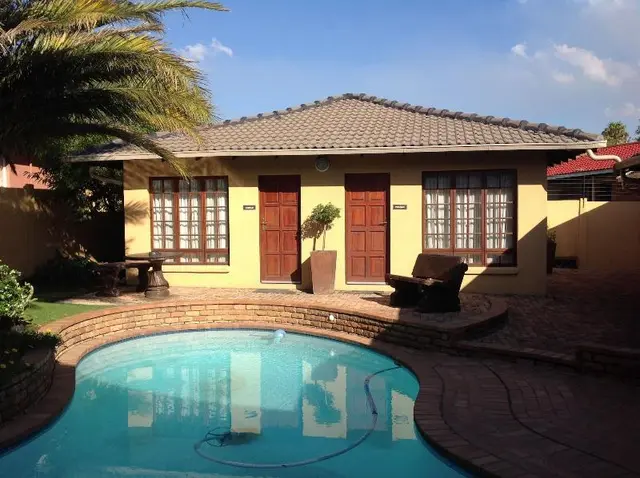 D Vine Guest House