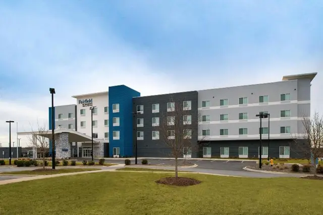 Fairfield Inn & Suites by Marriott Charlotte North