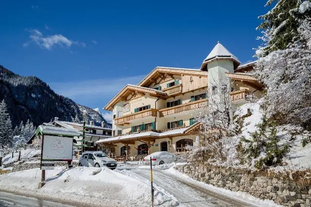 Pineta Pastry Hotel