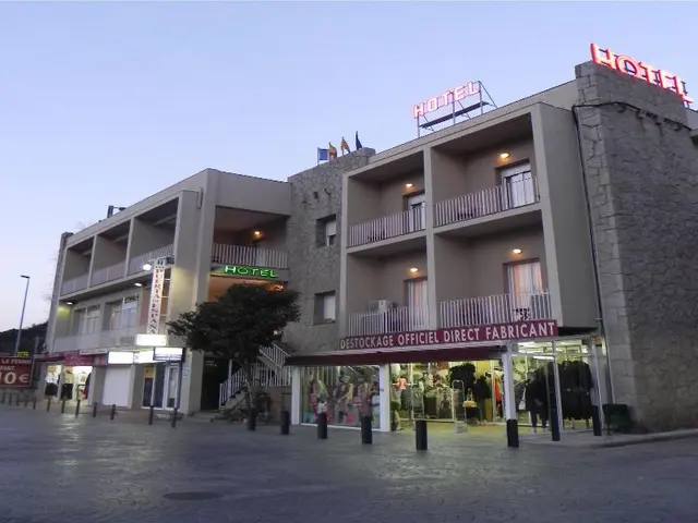 Hotel Puerta De España