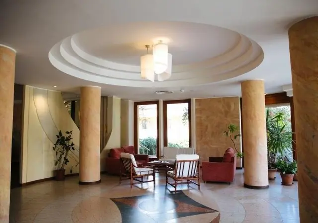 Hotel Carlo Felice