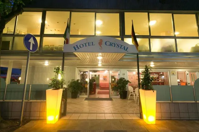 Hotel Crystal