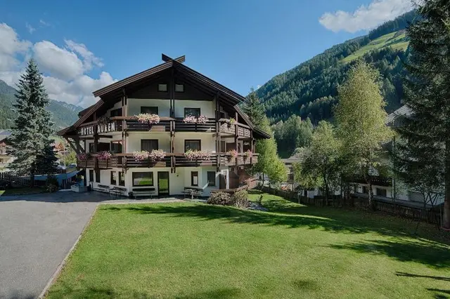 Hotel Auren