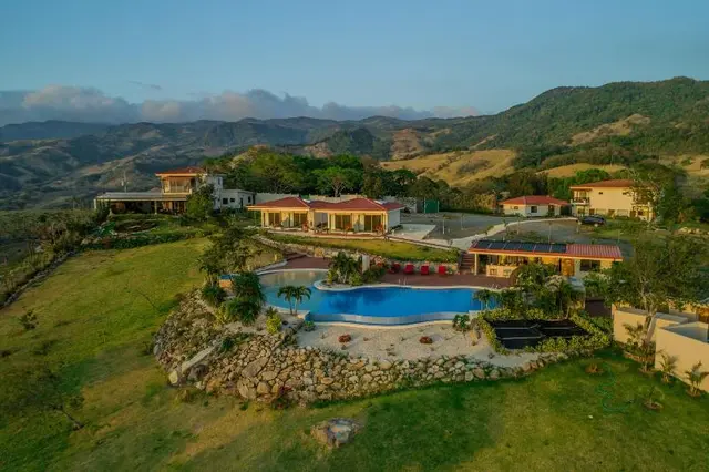 Vida Mountain Resort & Spa - Adults Only