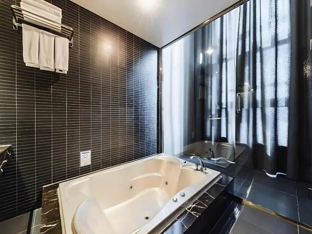 F Hotel Yeongdeungpo
