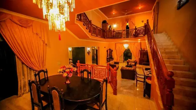 Frangipani Motel