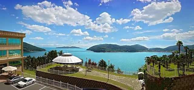 Sangsang Hotel