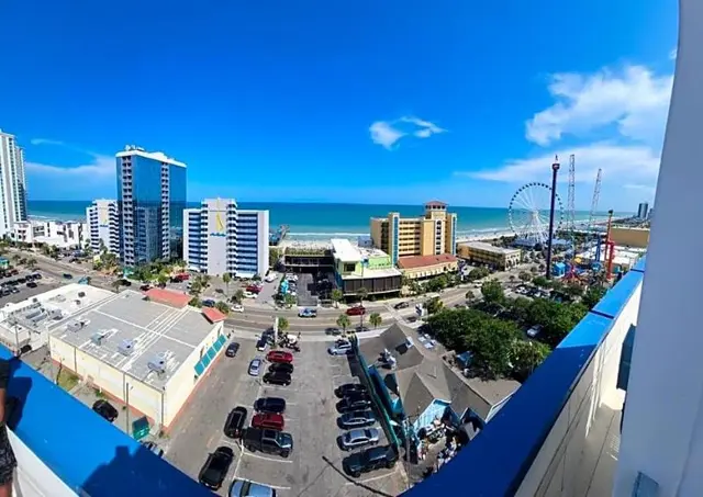 Aqua Beach Inn