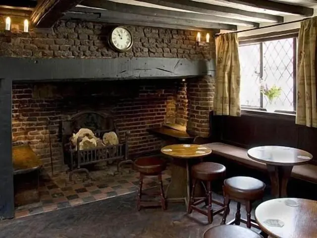 The Brocket Arms