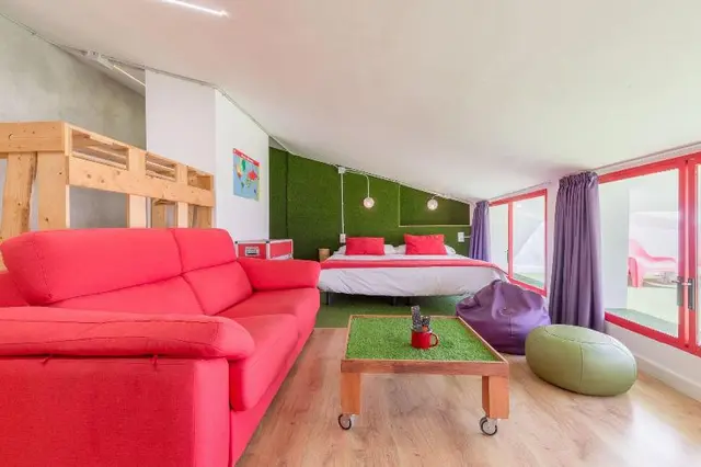 Tomate Rooms