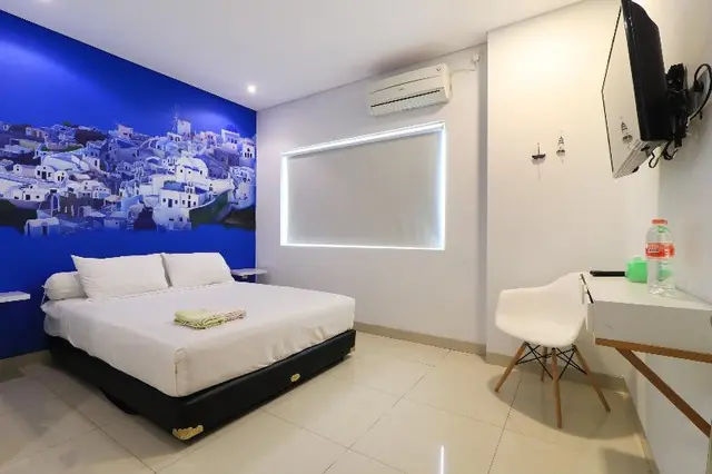 Locus Rooms by ZUZU