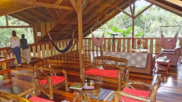 Casa Divina Lodge